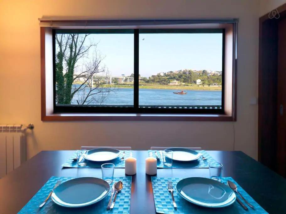 Riverfront Haven Family'S Choice With Free Garage ปอร์โต ภายนอก รูปภาพ